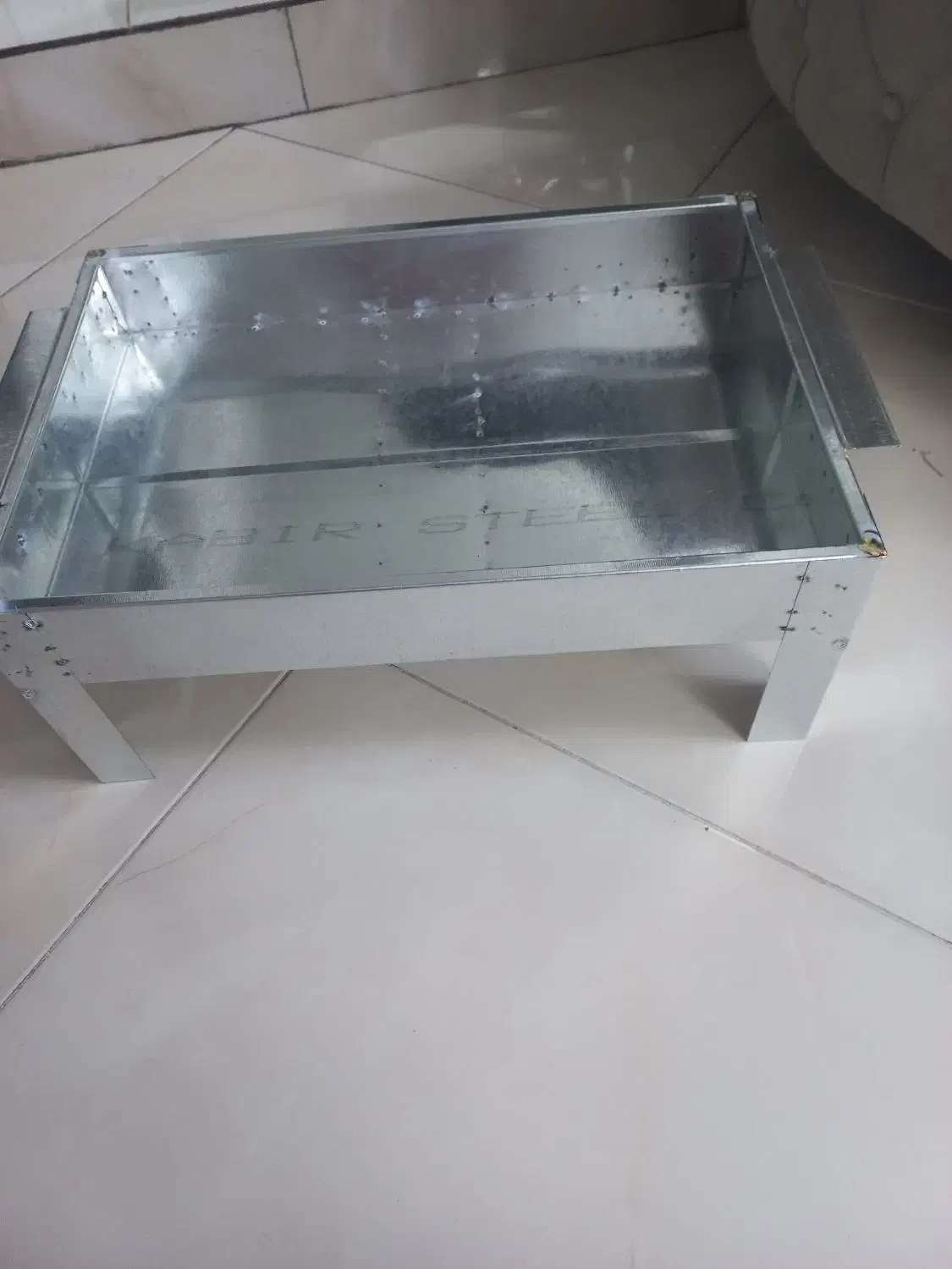 منقل کبابی جنس محکم ورق گالوانیزه|اجاق گاز و لوازم برقی پختوپز|شیراز, شهرک مخابرات|دیوار