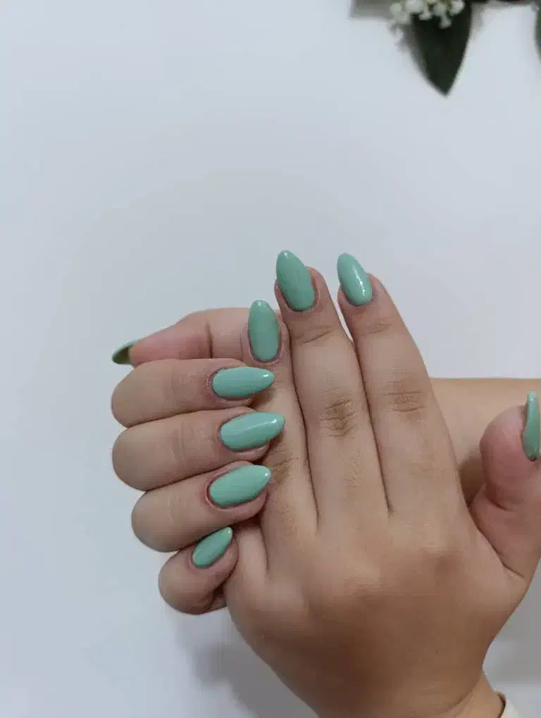 کاشت ناخن|خدمات آرایشگری و زیبایی|رشت, چله خانه|دیوار