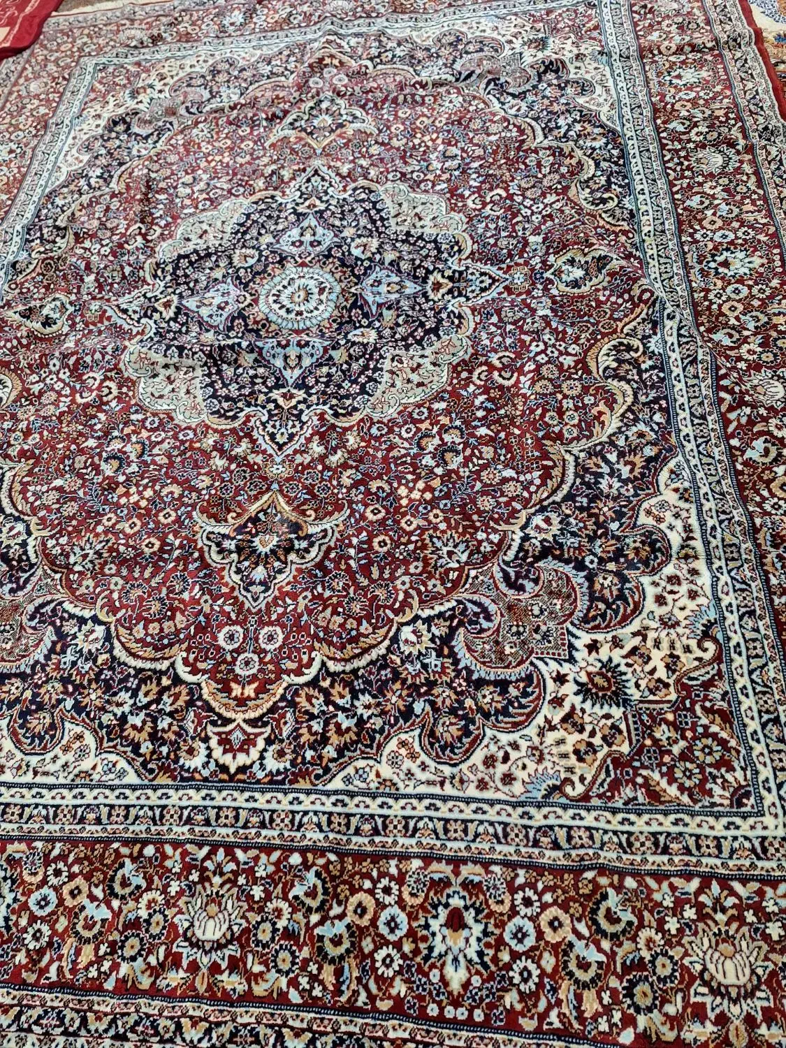 فرش ۱۲ متری|فرش|اردبیل, |دیوار