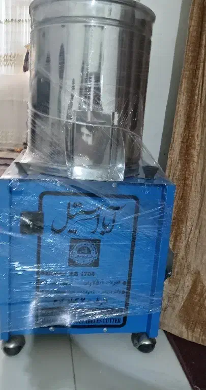 سبزی خردکن صنعتی۲۵۰۰ وات|خردکن، آسیاب، غذاساز|مشهد, حرم مطهر رضوی|دیوار