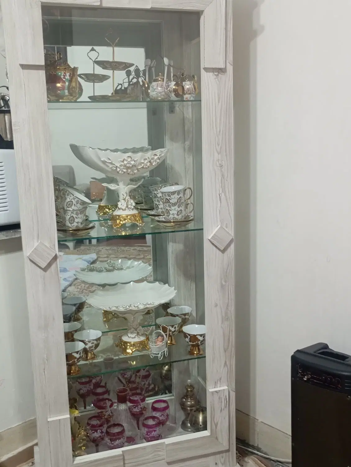 گنجه|بوفه، ویترین، کنسول|مه ولات, |دیوار