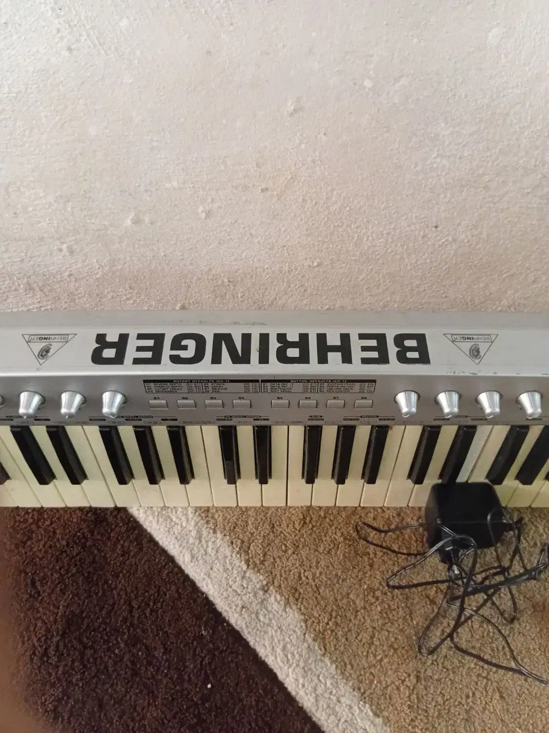 ارگ|پیانو، کیبورد، آکاردئون|یزد, |دیوار