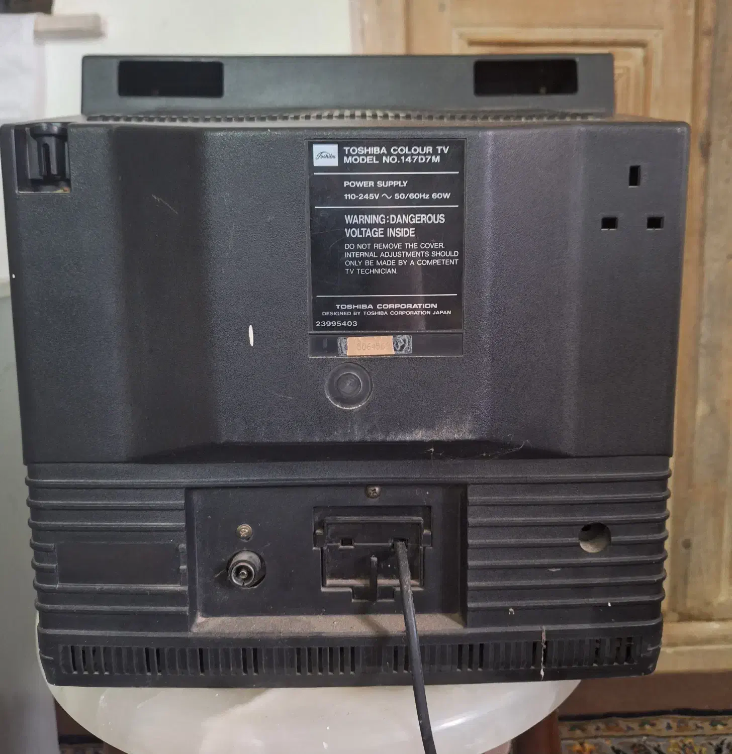 تلویزیون ۱۴ اینچ توشیبا خراب|تلویزیون و پروژکتور|رشت, چله خانه|دیوار