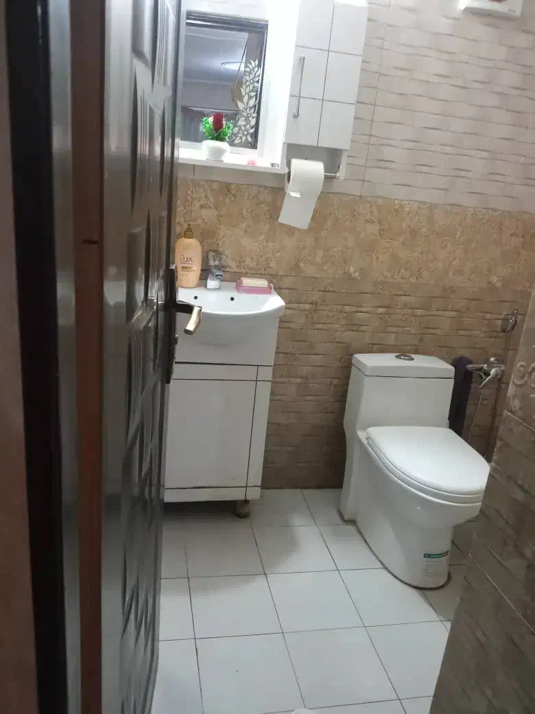 واحد تجاری بر اصلی خیابان حافظ|فروش دفتر کار، اتاق اداری، مطب|رشت, پارک شهر|دیوار