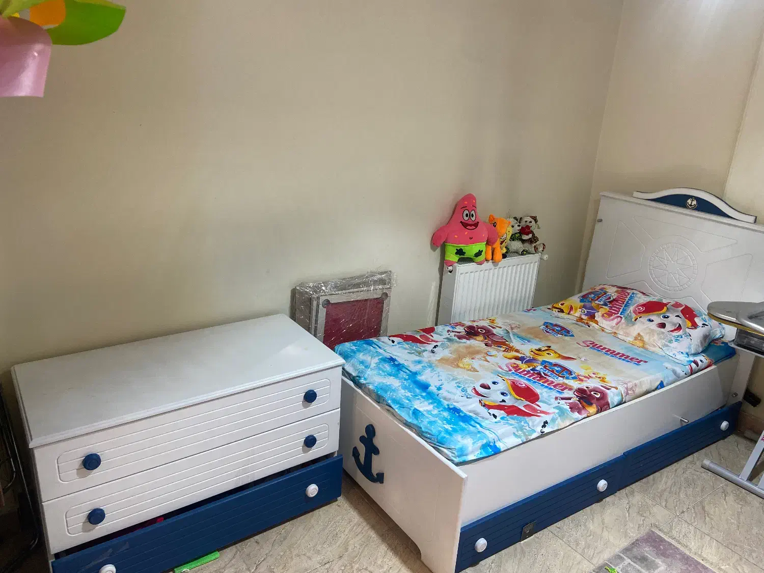 تخت و دراور کودک|تخت و صندلی بچه|تهران, امیر بهادر|دیوار