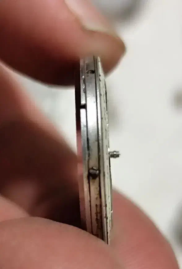 موتور ساعت زنیت بسیار قدیمی فروش حضوری|ساعت|تهران, مجیدآباد|دیوار