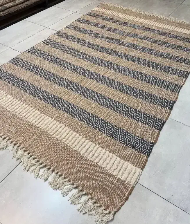 فرش مراکشی در همه رنگ و سایز سفارش پذیرفته میشود|فرش|تهران, نیاوران|دیوار