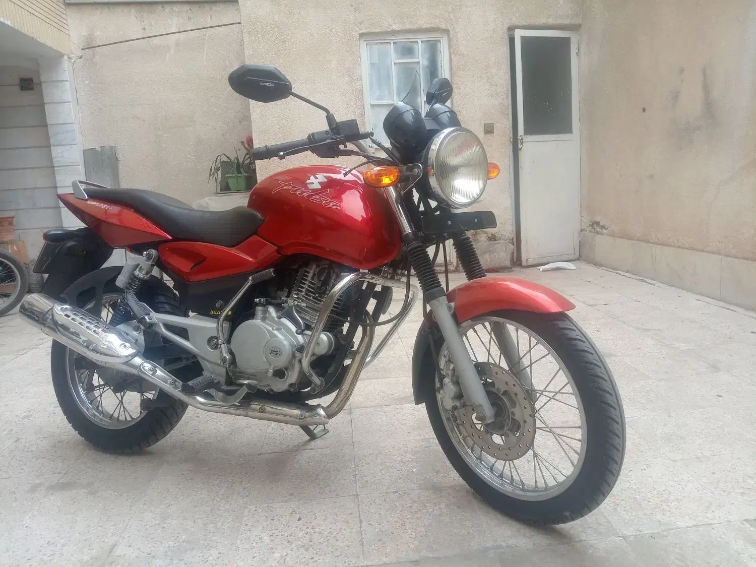 پالس 180|موتورسیکلت|مشهد, مقدم|دیوار