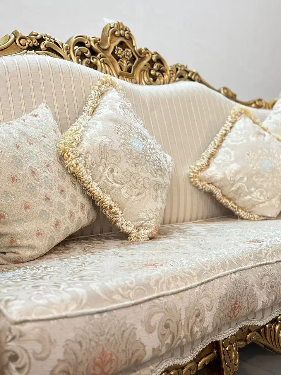 مبل استیل ۹نفره ومیزناهارخوری ۸نفره باچوب کردو|مبلمان خانگی و میز عسلی|پردیس, فاز ۸|دیوار