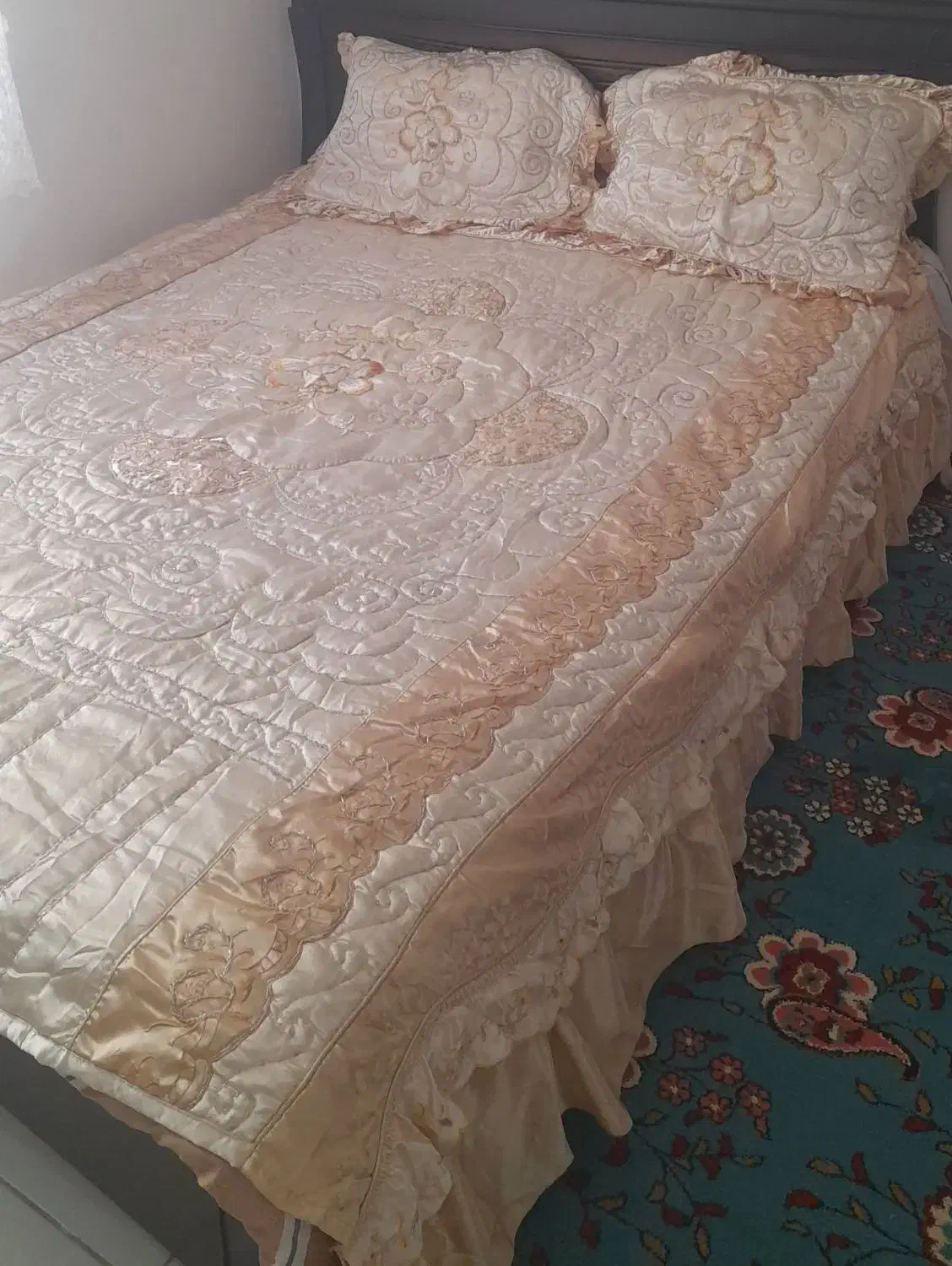 رو تختی|سرویس روتختی|پرند, فاز ۶|دیوار