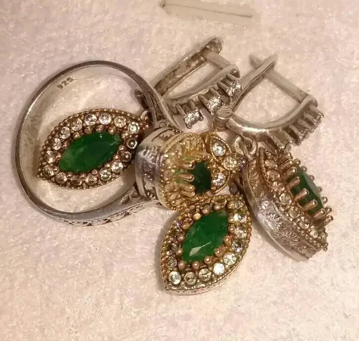 ست  نقره زمرد کلمبیا با الماس طبیعی عتیقه و قدیمی|کلکسیون اشیاء عتیقه|تهران, شمیران‌نو|دیوار