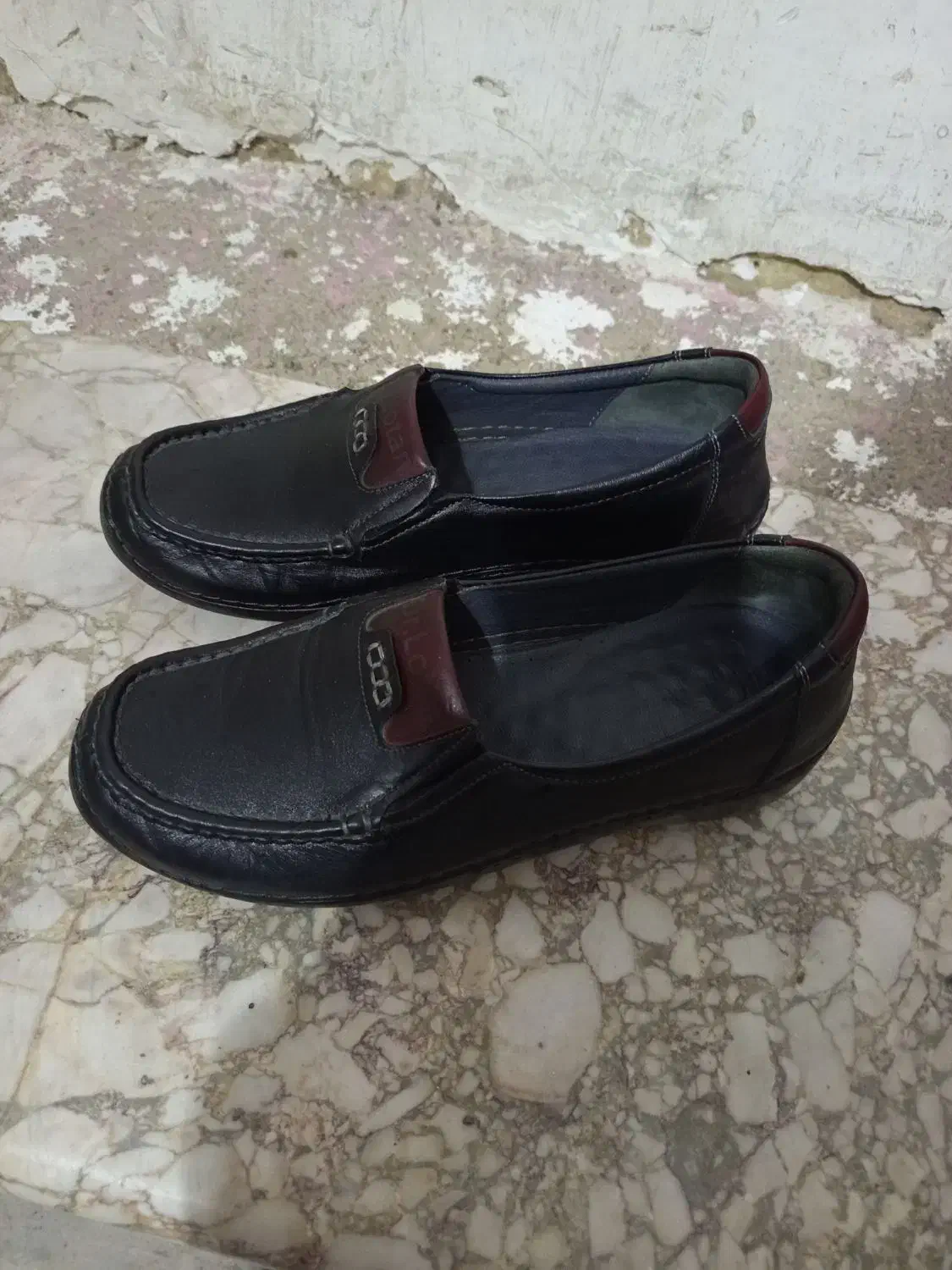 کفش|کیف، کفش، کمربند|بجنورد, |دیوار