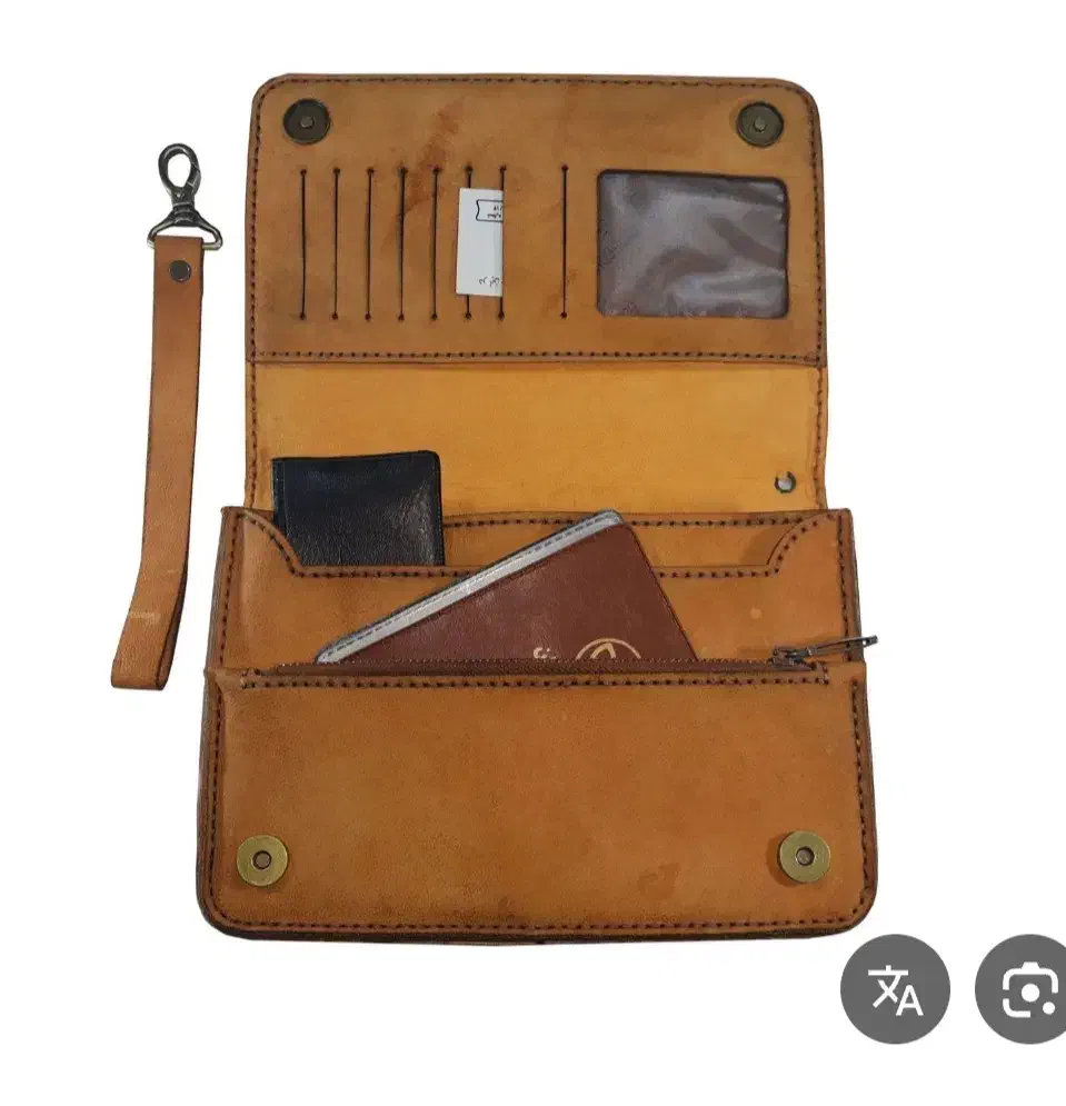 گمشده|اشیا|قروه, |دیوار