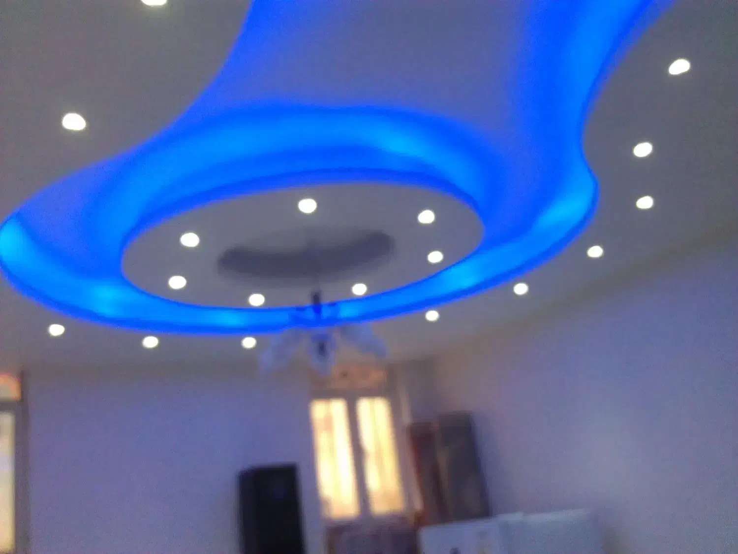 گچ کاری سفیدکاری لکه کاری رفع شوره انجام میشود|خدمات پیشه و مهارت|آبادان, |دیوار