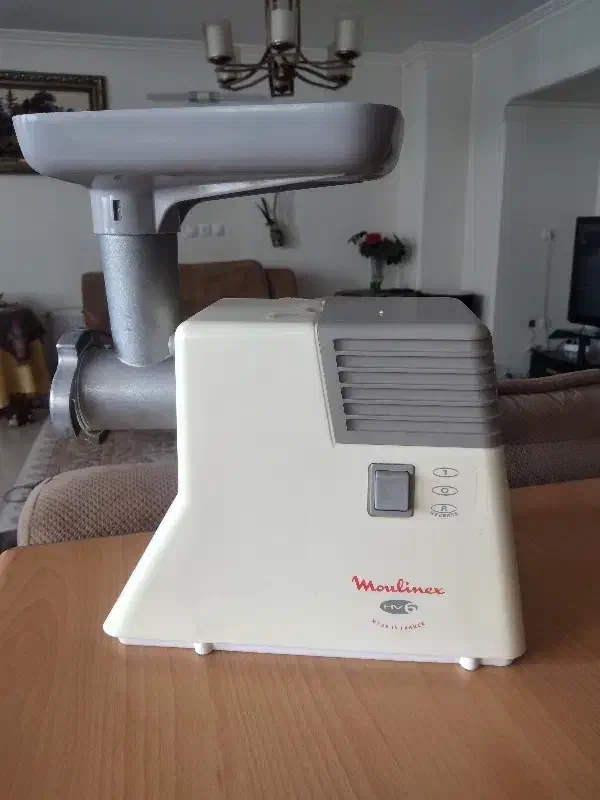 چرخ گوشت  کاملا سالم|خردکن، آسیاب، غذاساز|اصفهان, فیض|دیوار