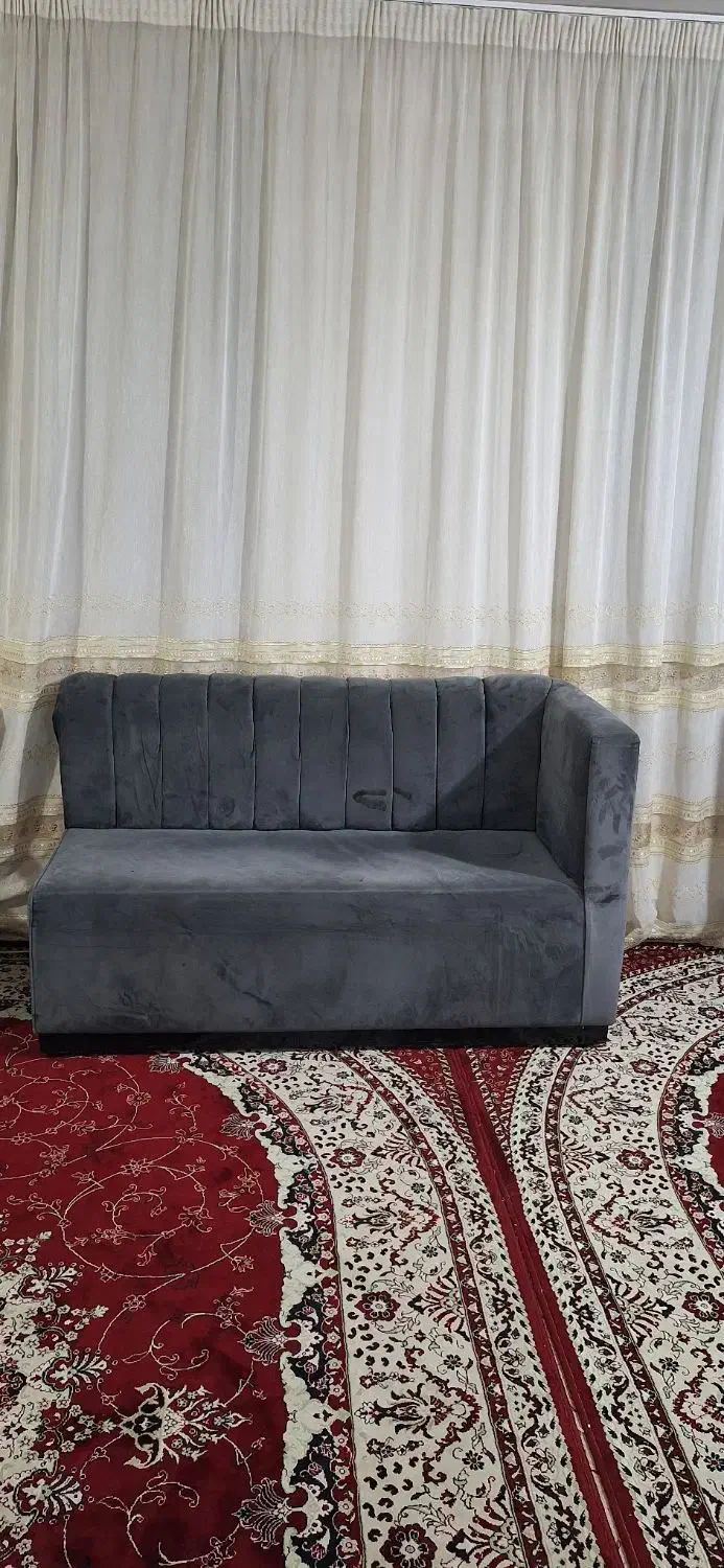 مبل|مبلمان خانگی و میز عسلی|صحنه, |دیوار