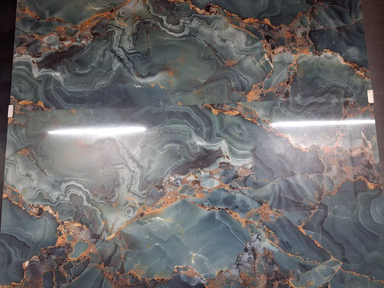 پخش کاشی و سرامیک|لوازم سرویس بهداشتی|میبد, |دیوار