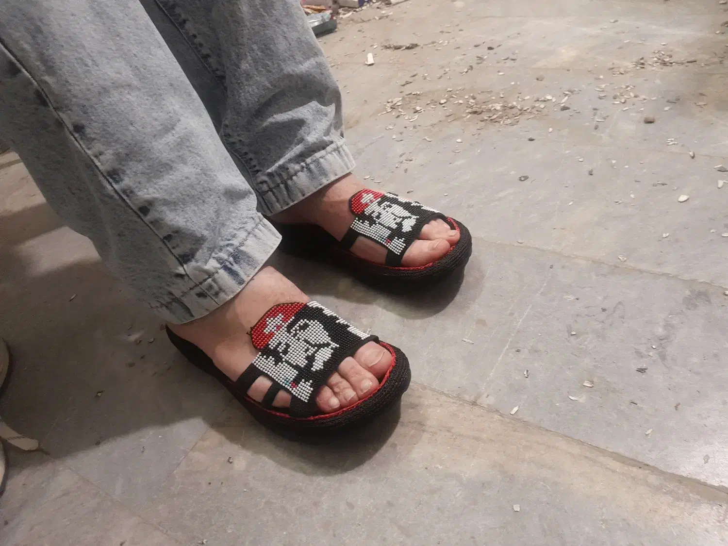 کفش زندان بافت|کیف، کفش، کمربند|گنبد کاووس, |دیوار