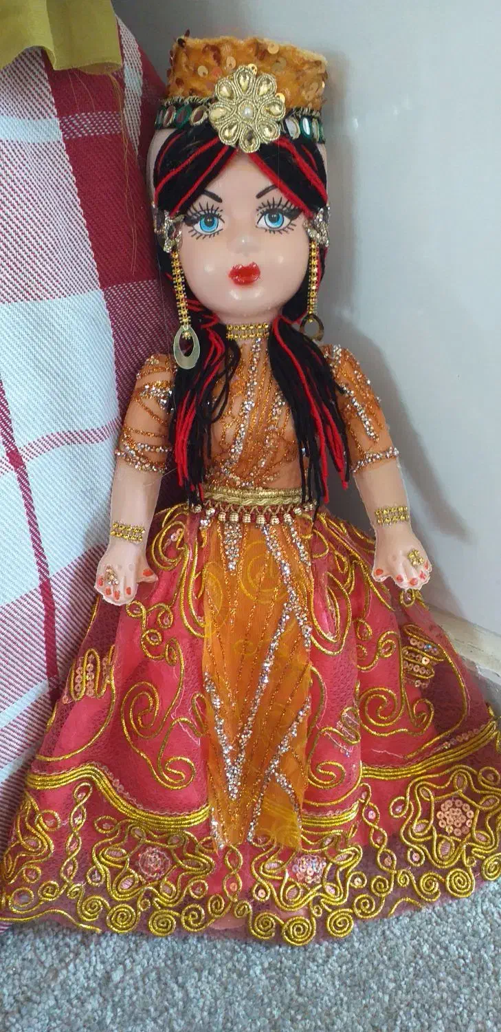 عروسکهای لباس محلی|اسباببازی|یاسوج, |دیوار