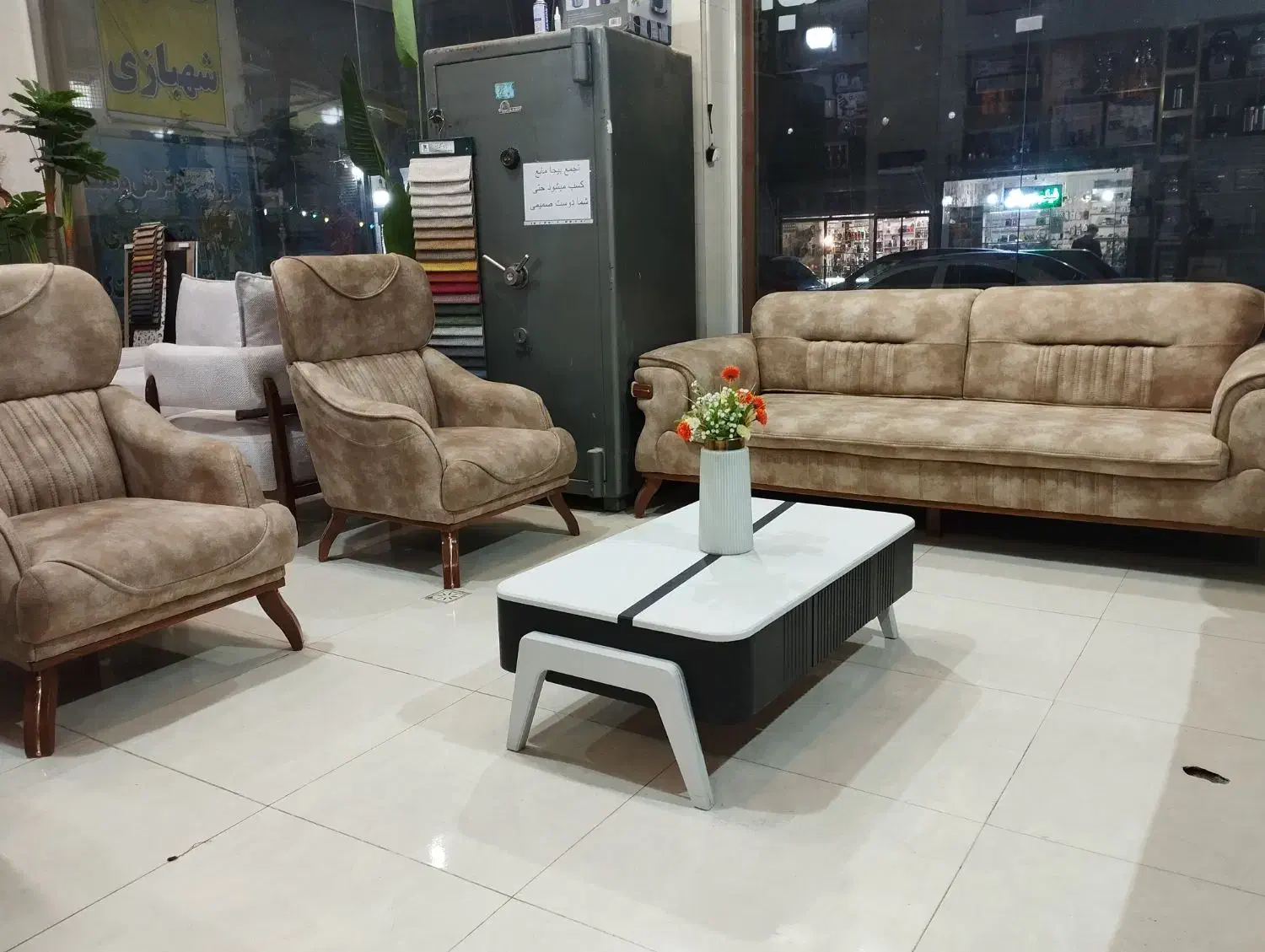 مبل ویلار اقساط بدون پیش پرداخت|مبلمان خانگی و میز عسلی|کرمانشاه, |دیوار
