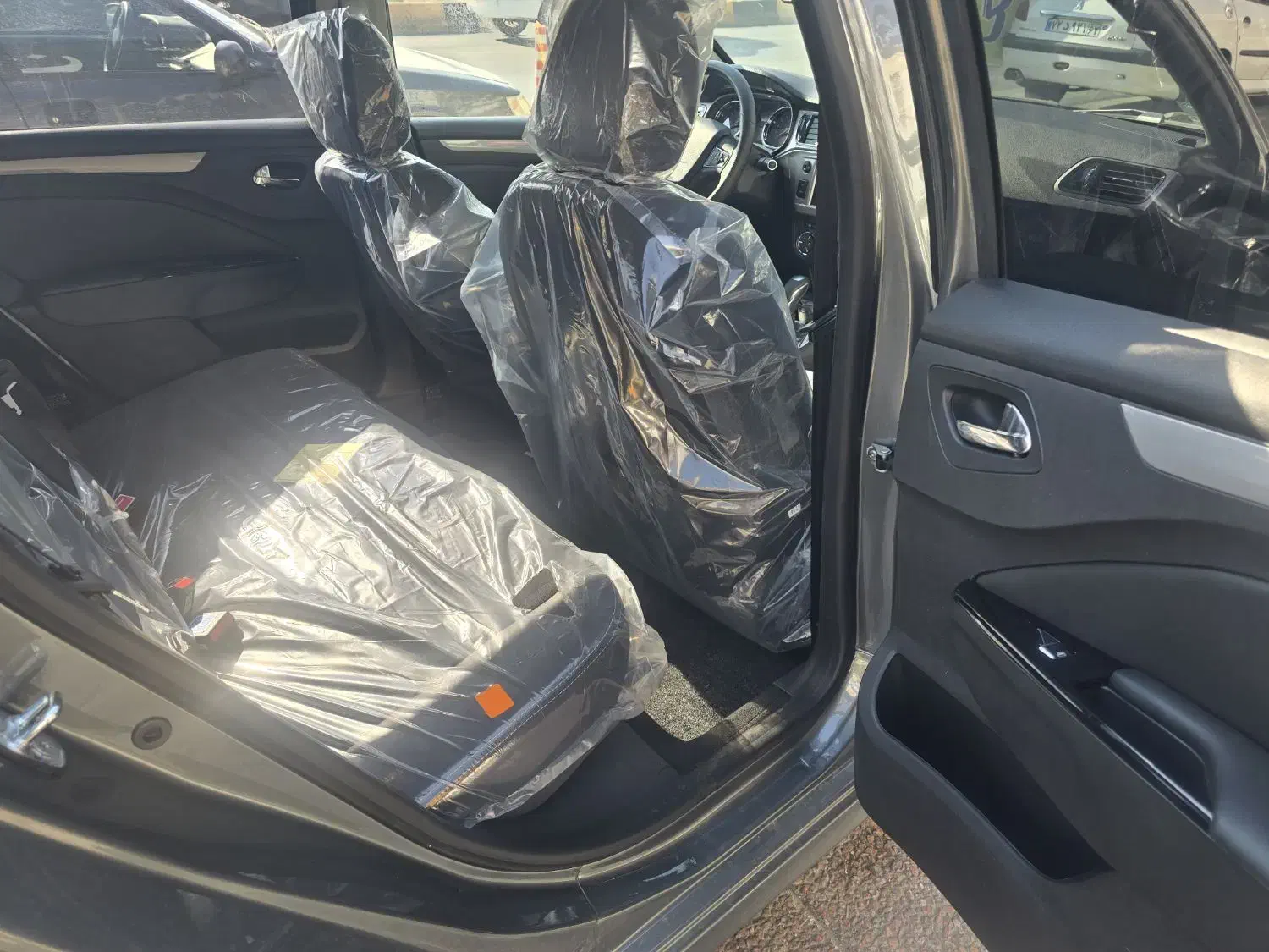 تارا وی۴ اتومات صفر تازه تحویل جدیدsbr|خودرو سواری و وانت|شیراز, کاراندیش|دیوار