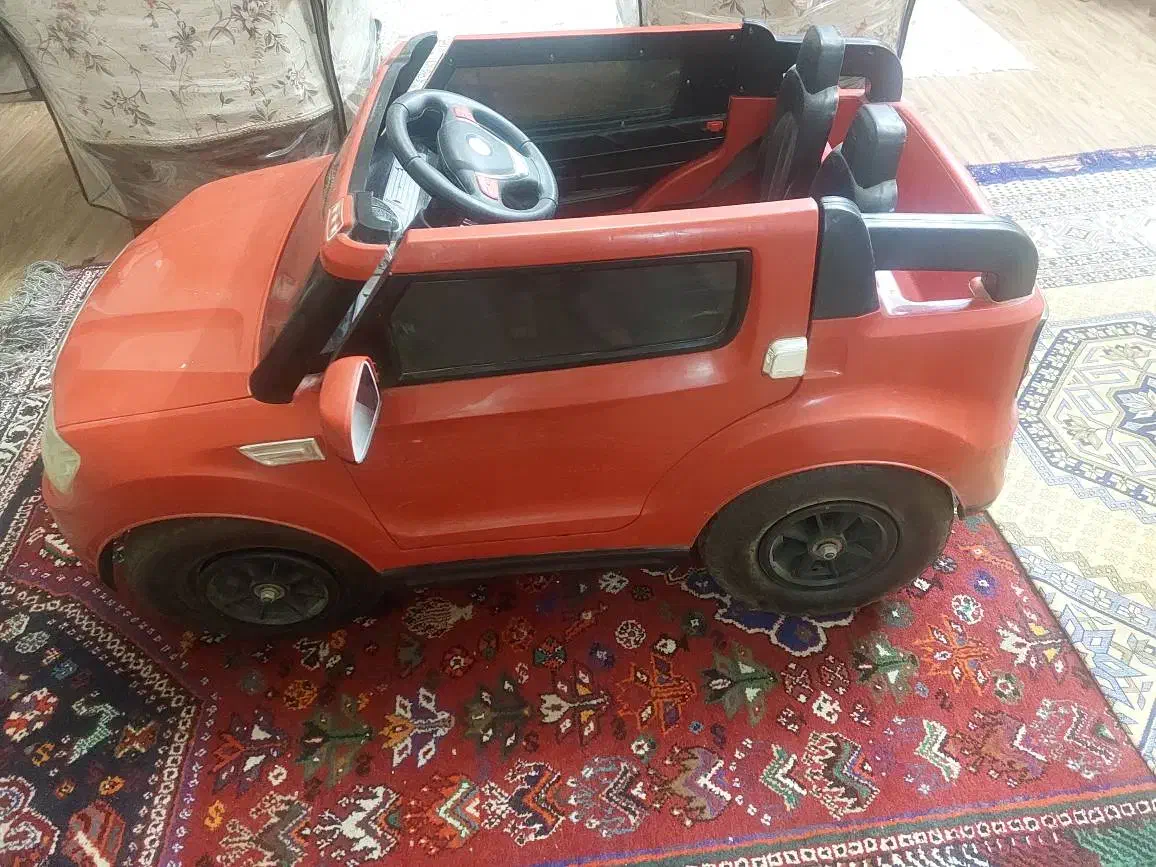 ماشین شارژی بزرگ دونفره|اسباببازی بچه|زرقان, |دیوار