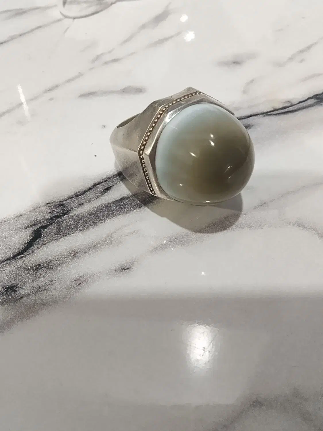 انگشتر|جواهرات|رودهن, |دیوار