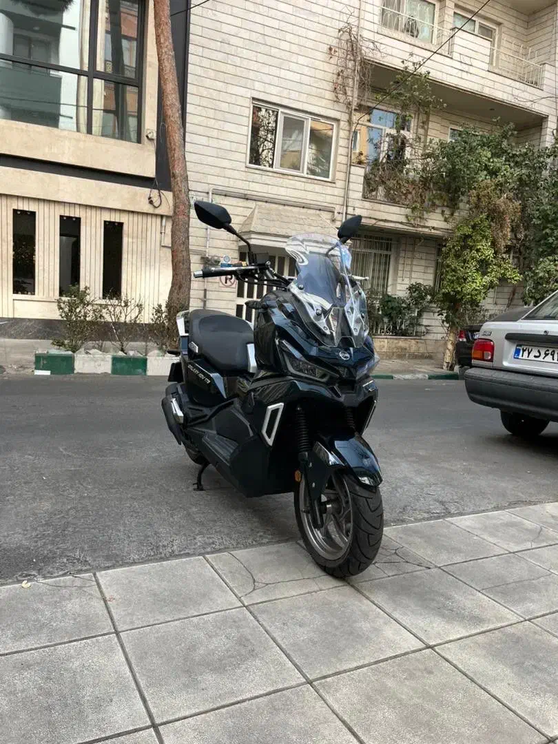 ای دی وی‌ هاسکی نیروموتور adv|موتورسیکلت|تهران, سوهانک|دیوار