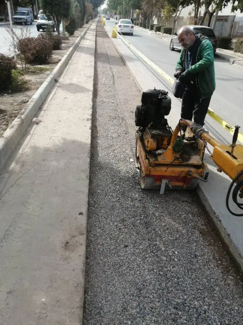 غلطک قلطک ویبردار اجاره آسفالت|ماشینآلات صنعتی|اصفهان, شیخ اشراق|دیوار