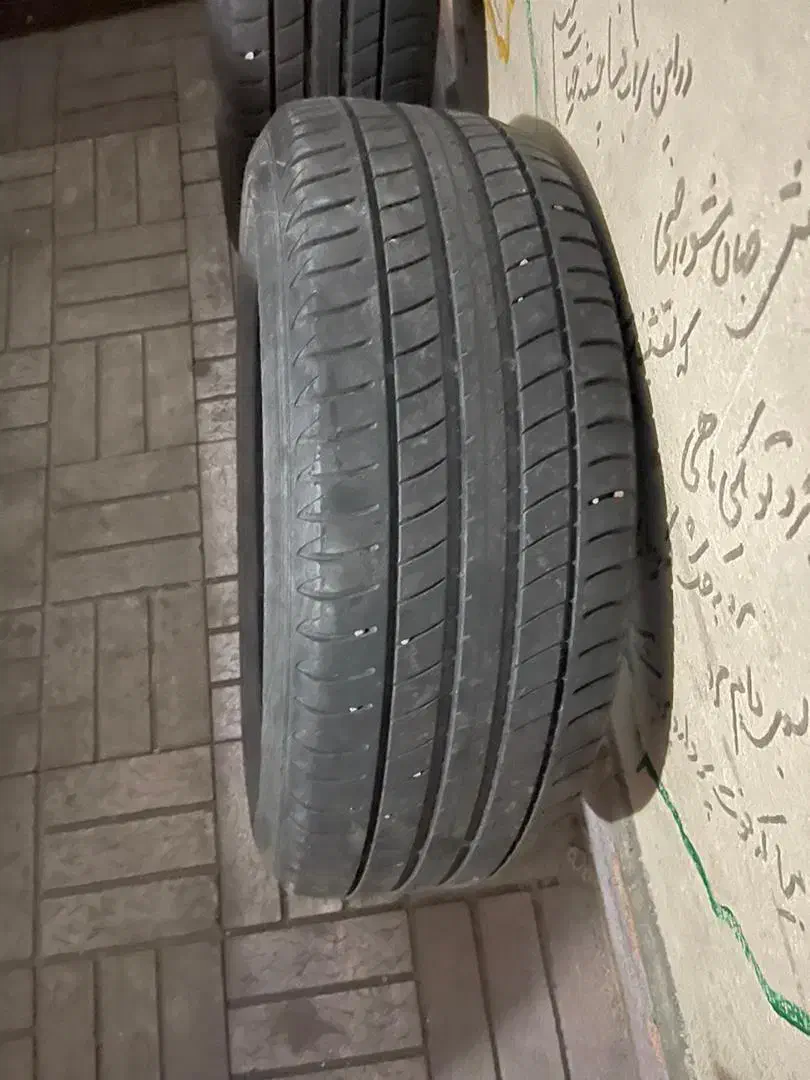 دو حلقه لاستیک خودرو سراتو کویر یزد|قطعات یدکی و لوازم جانبی|تهران, سید خندان (جلفا)|دیوار