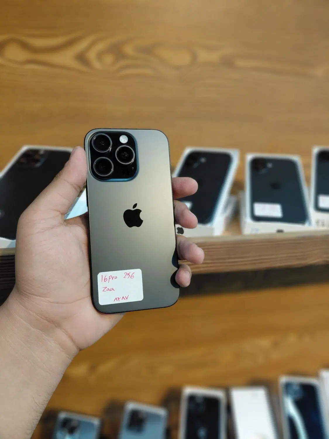 iPhone 16 pro|موبایل|یزد, |دیوار