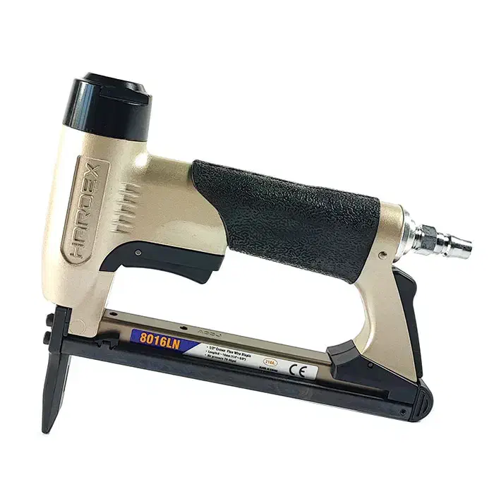 منگنه کوب بادی دماغه بلند کلاغی در ابزار سناتور|ابزارآلات|اصفهان, کشاورزی|دیوار