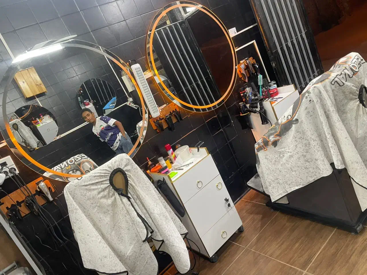 واگذاری ارایشگاه|آرایشگاه و سالنهای زیبایی|کرمان, |دیوار