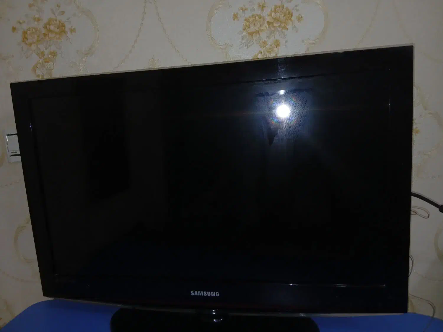 تلوزیون سامسونگ ۳۲ اینچ ال سی دی|تلویزیون و پروژکتور|قرچک, پویینک|دیوار