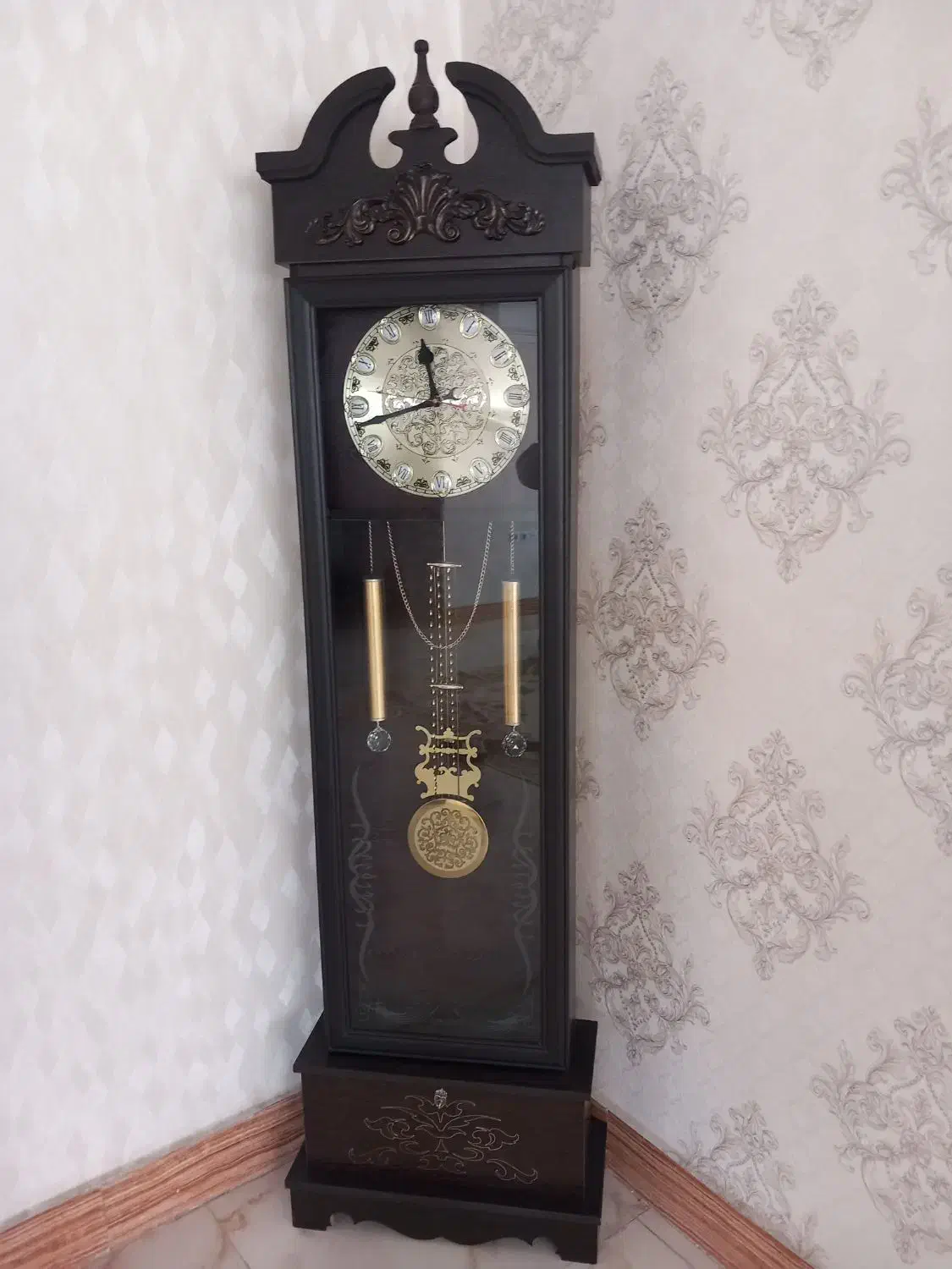 ساعت ایستاده چوبی|مبلمان خانگی و میز عسلی|تاکستان, |دیوار