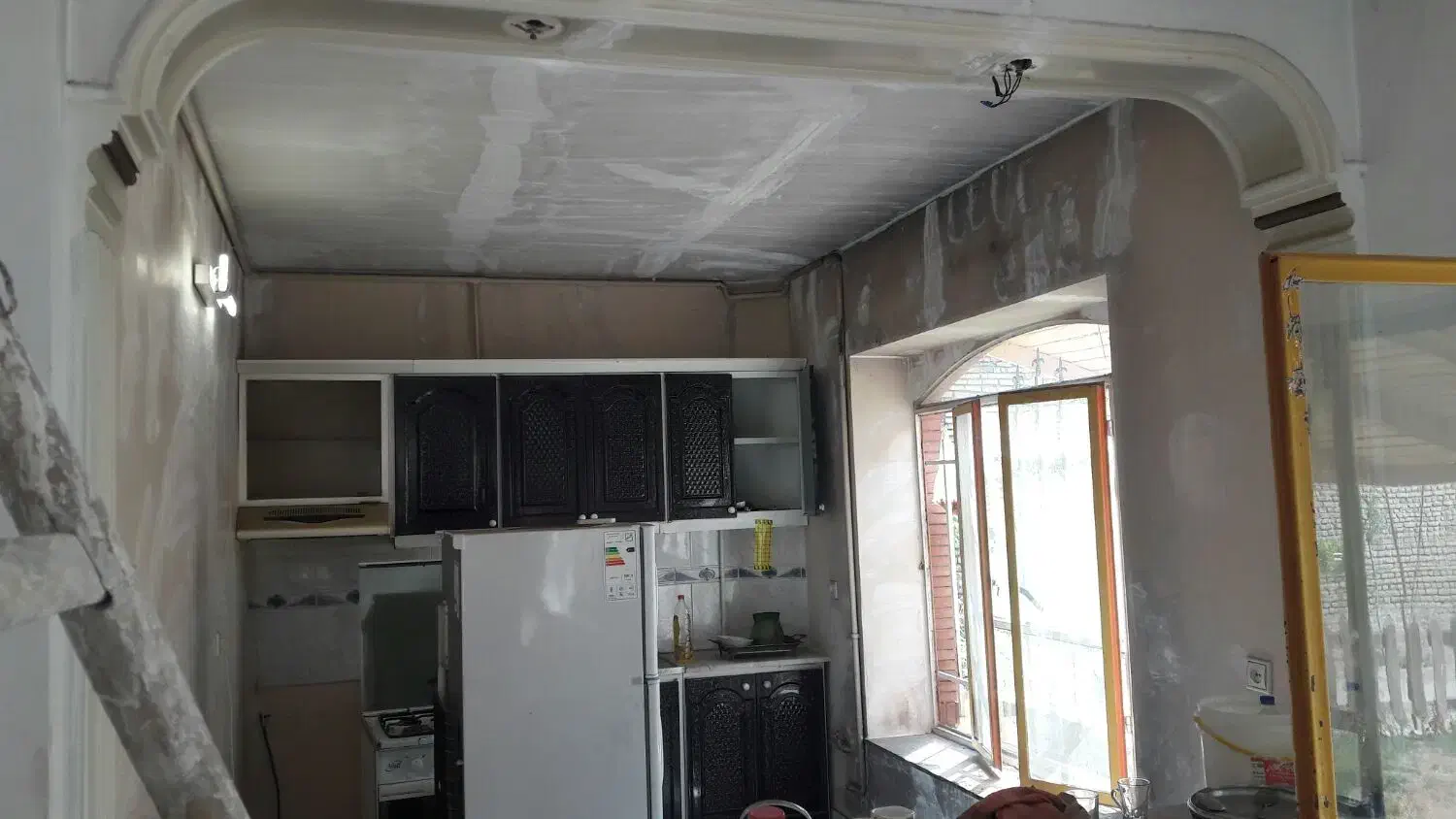 نقاشی ساختمان بازدید رایگان|خدمات پیشه و مهارت|مشهد, هفت تیر (آب و برق)|دیوار