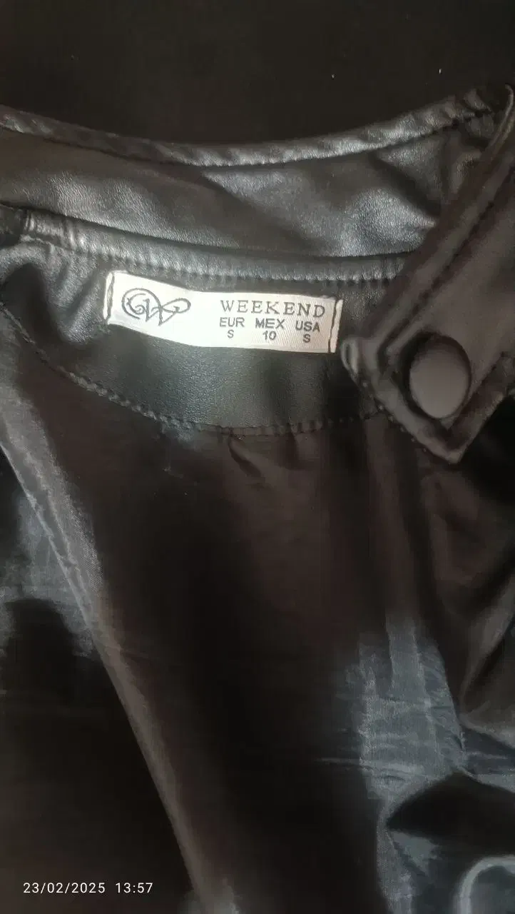 اسپرت شیک وزیبا|کفش و لباس بچه|نیشابور, بلوار گلها|دیوار