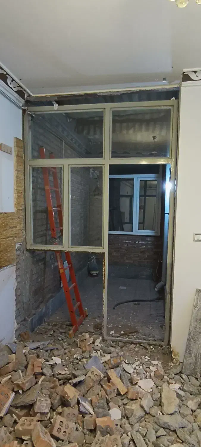 یک عددرب وپنجره|مصالح و تجهیزات ساختمان|نقده, |دیوار