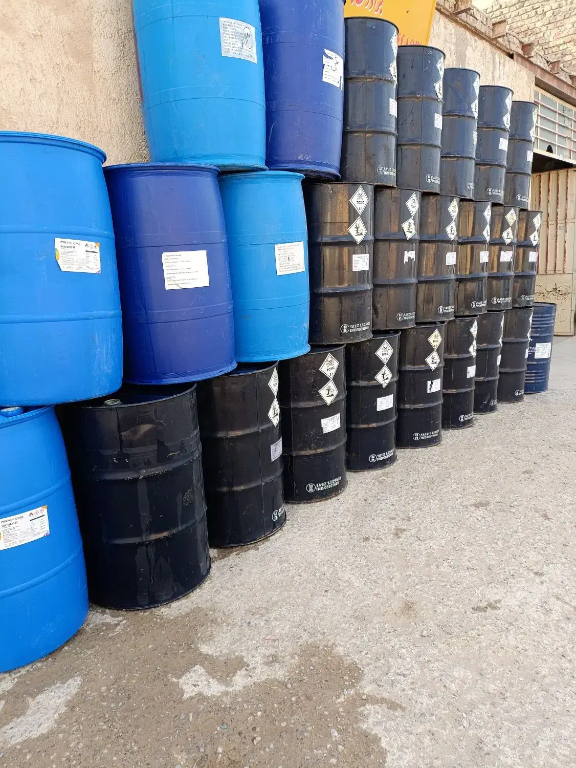 بشکه آهنی و پلاستیکی|عمدهفروشی|زهک, |دیوار