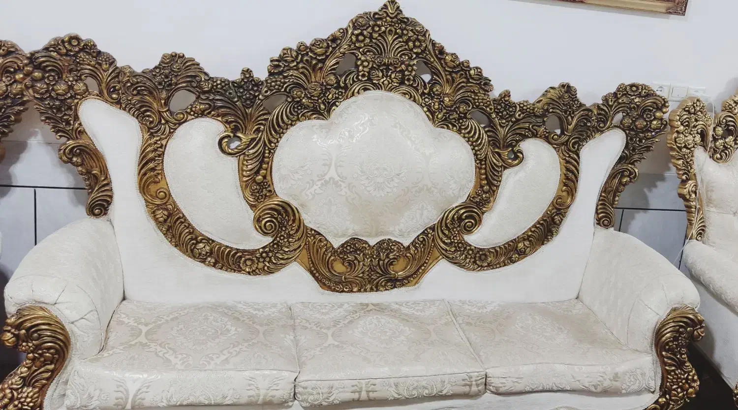 مبل سلطنتی ۹نفره|مبلمان خانگی و میز عسلی|لنجان, |دیوار
