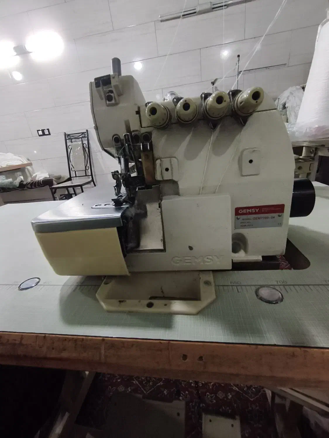 چرخ سردوز زیگزال 4نخ|چرخ خیاطی و ریسندگی|همدان, |دیوار