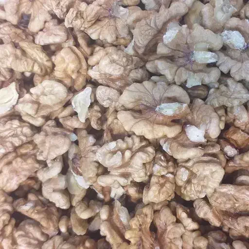گردو با پوست و مغز گردو|خوردنی و آشامیدنی|قم, انسجام|دیوار