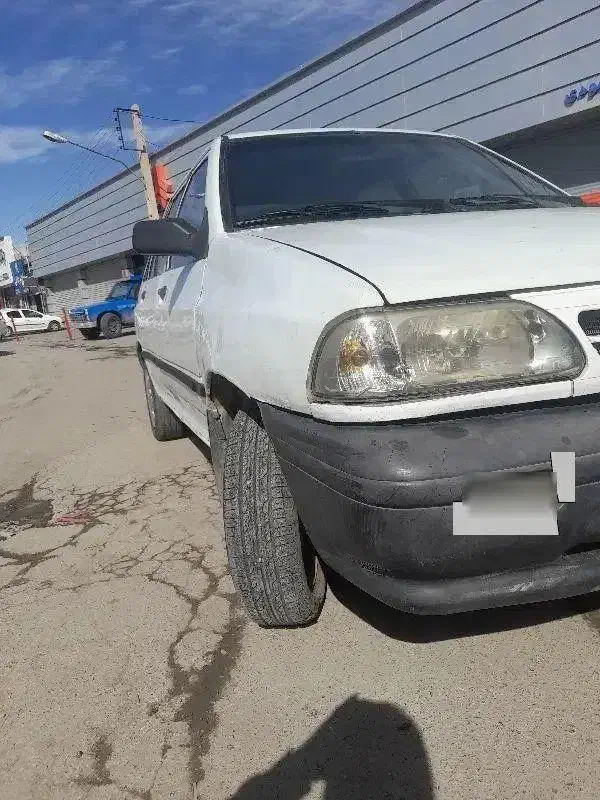 پراید۸۳کاربراتوری|خودرو سواری و وانت|شهرکرد, |دیوار