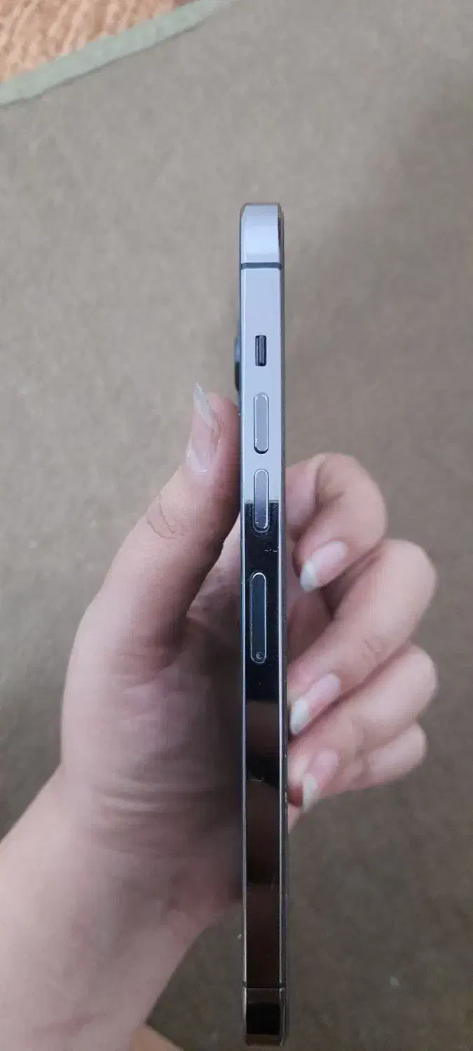 ایفون|موبایل|قائن, |دیوار