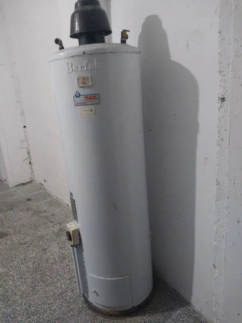 آبگرمکن ایستاده|آبگرمکن، پکیج، شوفاژ|بابلسر, |دیوار