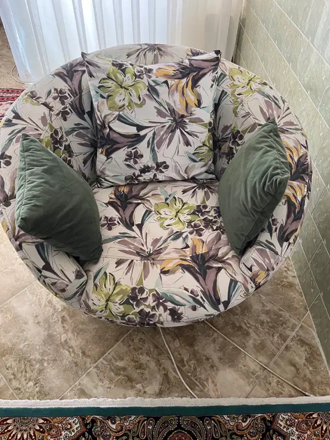 مبل راحتی|مبلمان خانگی و میز عسلی|تربت‌حیدریه, کاشانی|دیوار