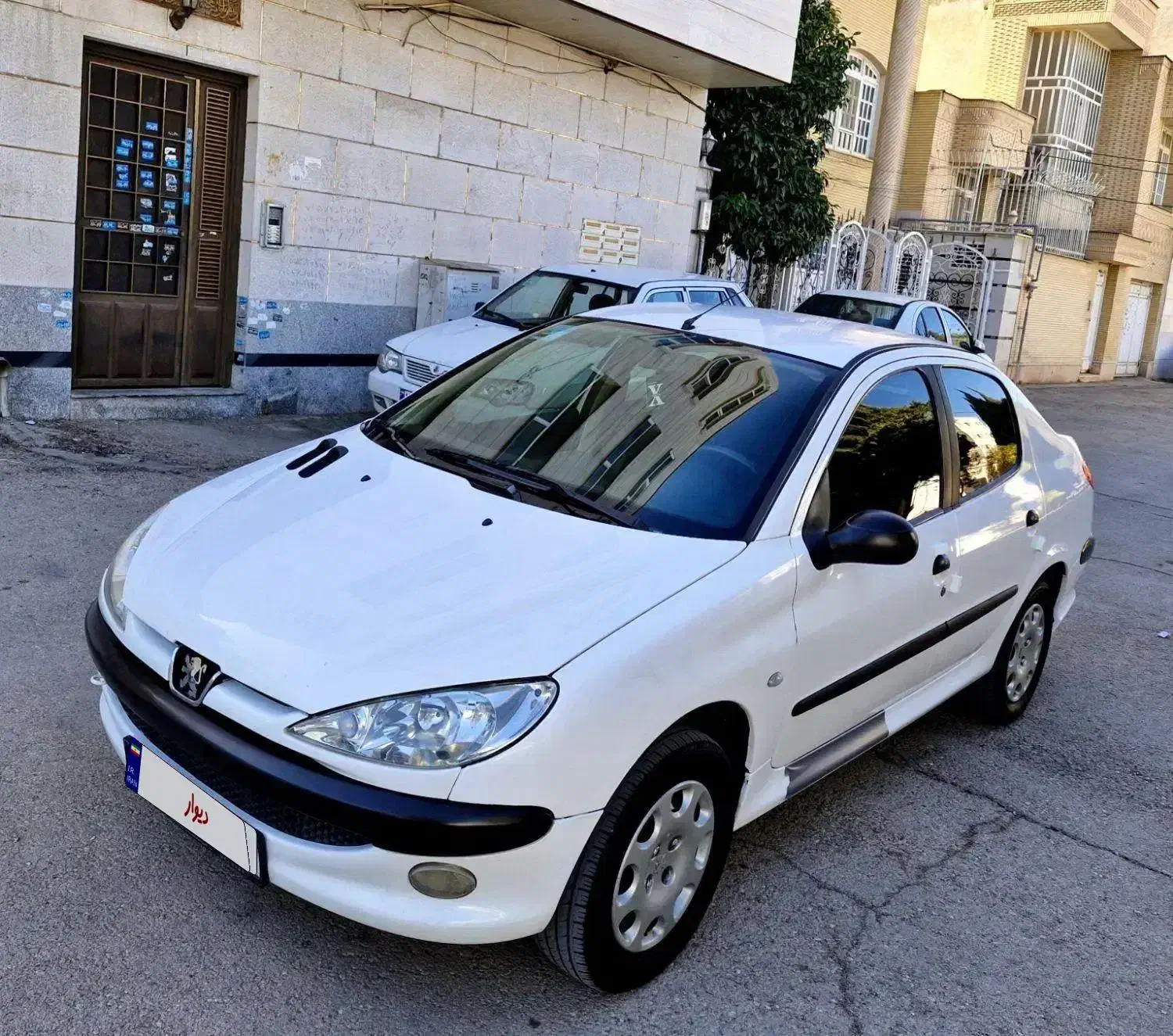 پژو 206 sd v8، مدل ۱۳۹۰|خودرو سواری و وانت|شیراز, بریجستون|دیوار