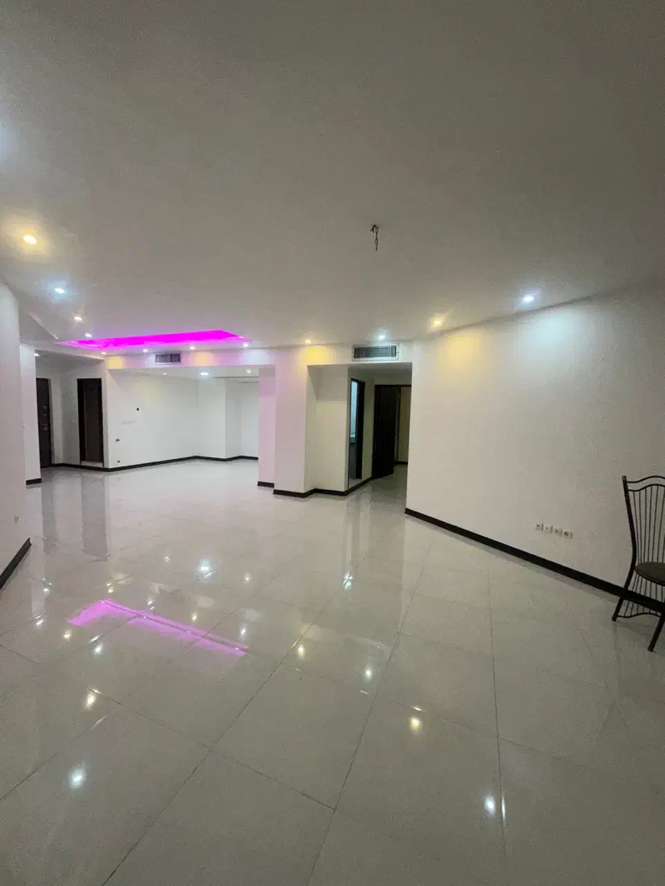 ۱۴۵مترآپارتمان۳خواب/ویو بوستان علوی/شهرک زعفرانیه|فروش آپارتمان|قم, الغدیر|دیوار