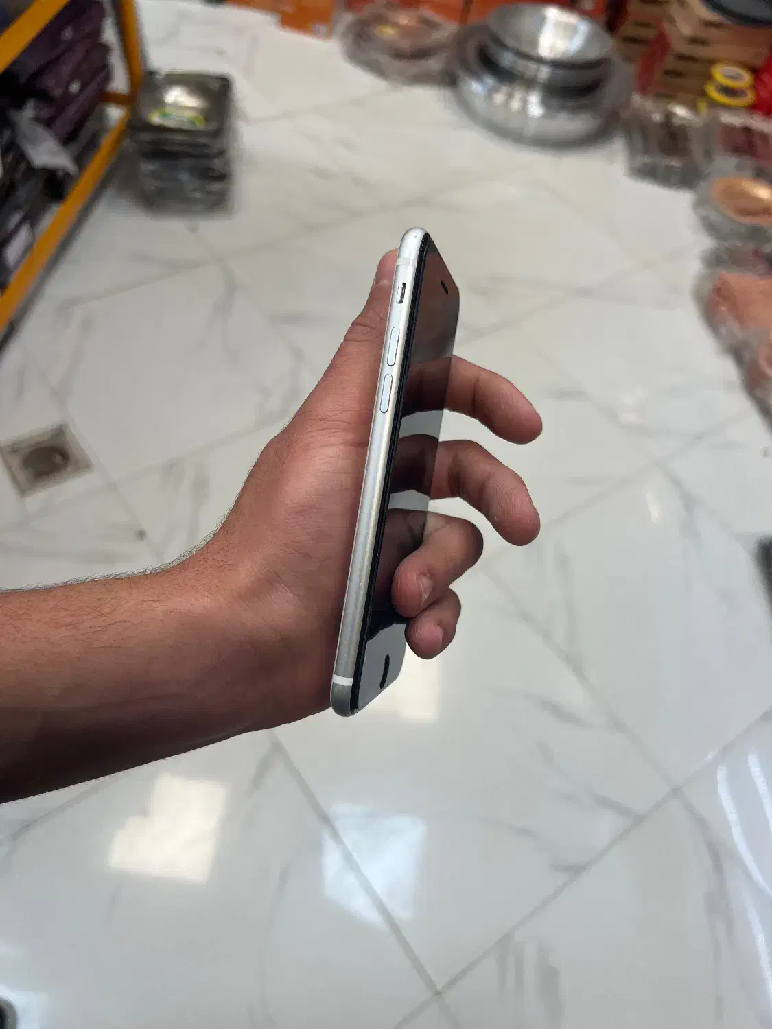 ایفون se2020|موبایل|کرمان, |دیوار