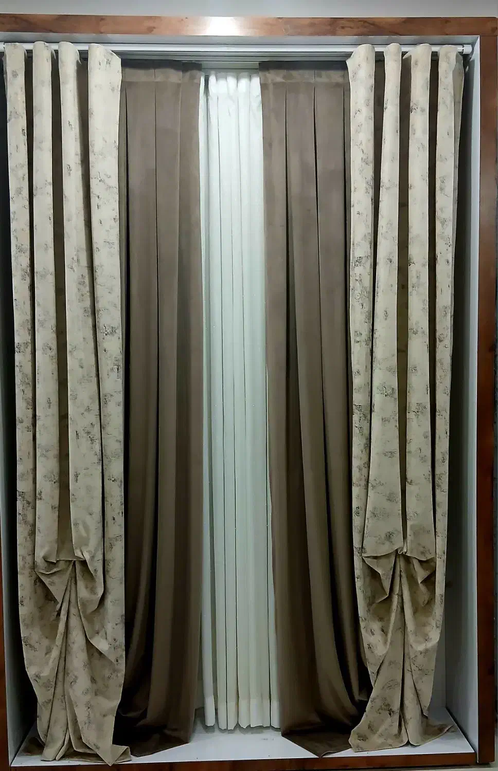 دوخت انواع پرده و کالای خواب|پرده، رانر، رومیزی|جیرفت, |دیوار